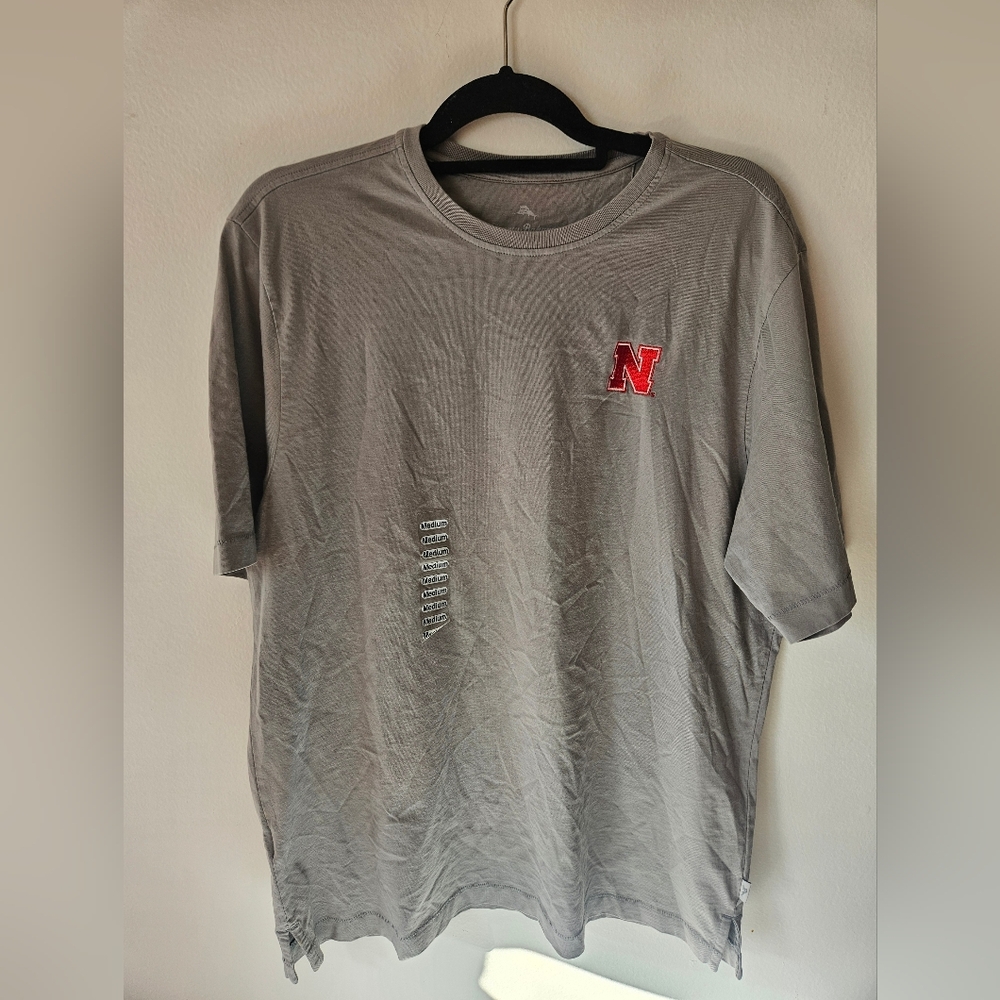 Tommy Bahama Licensed University of Nebraska Tee - Men's Medium